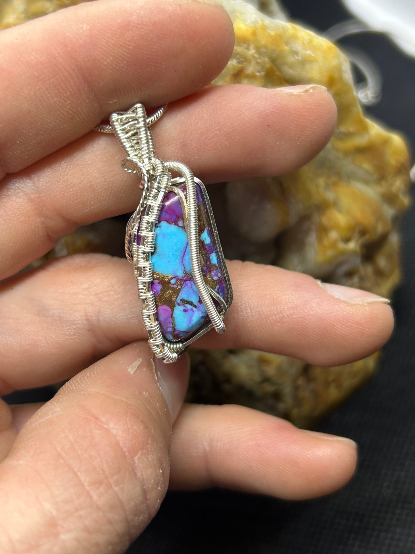 Mojave Turquoise Freeform Pendant